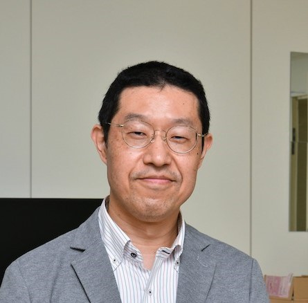うちの研究室…一年半、大きな研究成果を出してません！